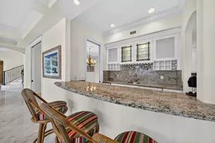 704 Isle of Palms Dr, Fort Lauderdale, FL 33301 - Photo 20