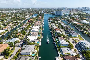 704 Isle of Palms Dr, Fort Lauderdale, FL 33301 - Photo 50