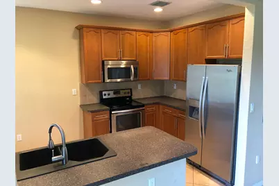 261 Lake Monterey Circle, Boynton Beach, FL 33426 - Photo 12