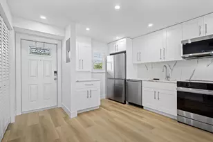 750 NE Spanish River Blvd, Boca Raton, FL 33431 - Photo 2