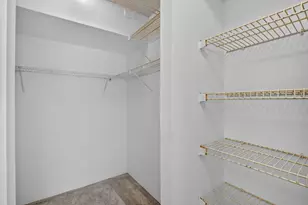 1100 St Charles Pl, Pembroke Pines, FL 33026 - Photo 18