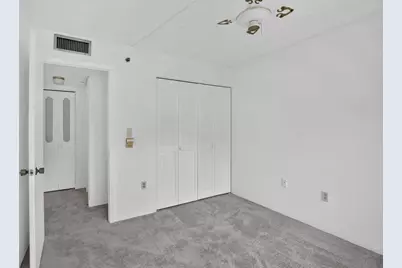 1100 Saint Charles Place #203, Pembroke Pines, FL 33026 - Photo 18