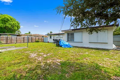 270 Iowa Avenue, Fort Lauderdale, FL 33312 - Photo 16