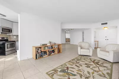 1340 S Ocean Boulevard #1106, Pompano Beach, FL 33062 - Photo 6