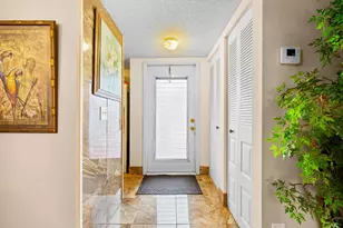 10 Willowbrook Ln, Delray Beach, FL 33446 - Photo 2