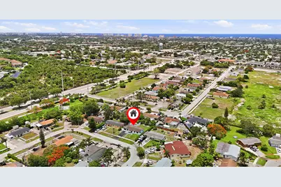 1060 SW 5th Terrace, Deerfield Beach, FL 33441 - Photo 2