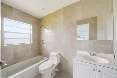 1060 SW 5th Terrace, Deerfield Beach, FL 33441 - Photo 12