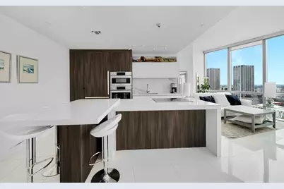 851 NE 1st Avenue #2410, Miami, FL 33132 - Photo 14