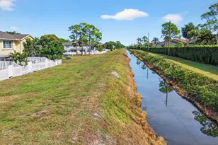 212 Foxtail Dr, Greenacres, FL 33415 - Photo 46