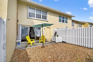 212 Foxtail Dr, Greenacres, FL 33415 - Photo 38