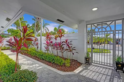 201 SE 11th Street, Pompano Beach, FL 33060 - Photo 6