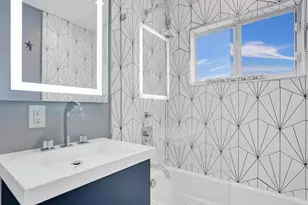 201 SE 11th St, Pompano Beach, FL 33060 - Photo 46