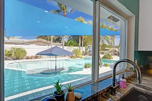 201 SE 11th St, Pompano Beach, FL 33060 - Photo 14
