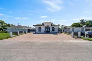 725 Mercury St, West Palm Beach, FL 33406 - Photo 1