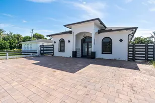725 Mercury St, West Palm Beach, FL 33406 - Photo 2