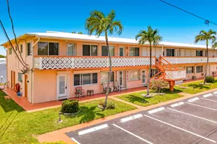 1050 SW 11th St, Hallandale Beach, FL 33009 - Photo 18