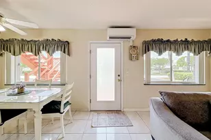 1050 SW 11th St, Hallandale Beach, FL 33009 - Photo 4