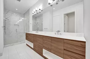 5939 Brookfield Cir W, Hollywood, FL 33312 - Photo 22