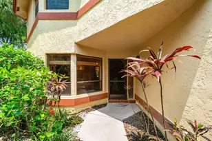 5355 10th Fairway Dr, Delray Beach, FL 33484 - Photo 2