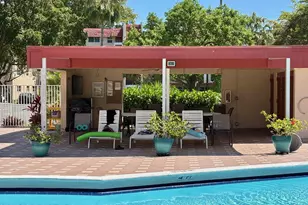1055 Country Club Dr, Margate, FL 33063 - Photo 34