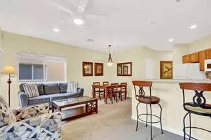 8319 Mulligan Cir, Port Saint Lucie, FL 34986 - Photo 10