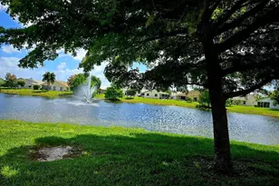 5415 Crystal Anne Dr, West Palm Beach, FL 33417 - Photo 6