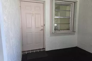 5415 Crystal Anne Dr, West Palm Beach, FL 33417 - Photo 8