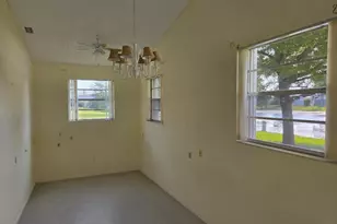 5415 Crystal Anne Dr, West Palm Beach, FL 33417 - Photo 18
