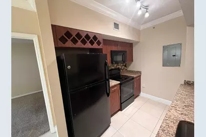 11601 SW 2nd Street #21104, Pembroke Pines, FL 33025 - Photo 8