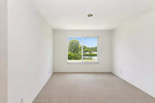 2601 Boundbrook Blvd, Palm Springs, FL 33406 - Photo 20