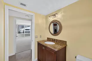 4000 N Ocean Dr, Singer Island, FL 33404 - Photo 28