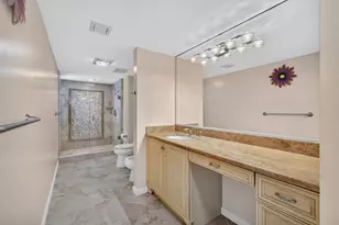 4000 N Ocean Dr, Singer Island, FL 33404 - Photo 36