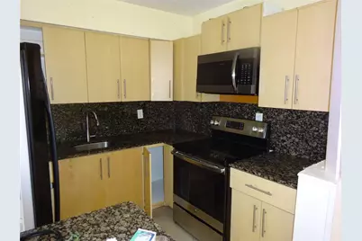 740 E Evanston Circle, Fort Lauderdale, FL 33312 - Photo 8