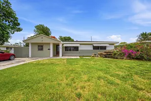 740 E Evanston Circle E, Fort Lauderdale, FL 33312 - Photo 6