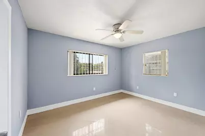 740 E Evanston Circle E, Fort Lauderdale, FL 33312 - Photo 24