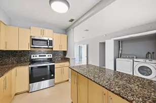 740 E Evanston Circle E, Fort Lauderdale, FL 33312 - Photo 18