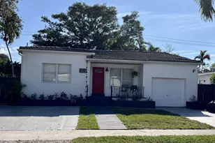784 NE 81st St, Miami, FL 33138 - Photo 1