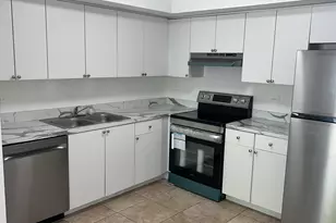 3650 N 56th Ave, Hollywood, FL 33021 - Photo 10
