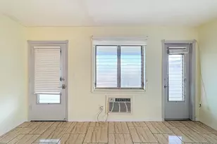 15610 NE 6th Ave, Miami, FL 33162 - Photo 20