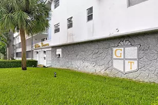 15610 NE 6th Ave, Miami, FL 33162 - Photo 6