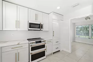 1430 NW 73rd Ave NW, Plantation, FL 33313 - Photo 14