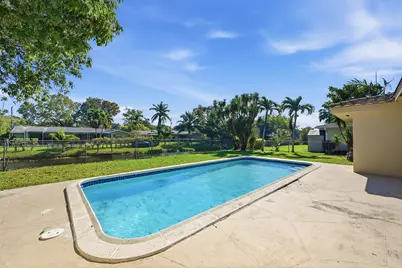 1430 NW 73rd Avenue NW, Plantation, FL 33313 - Photo 46