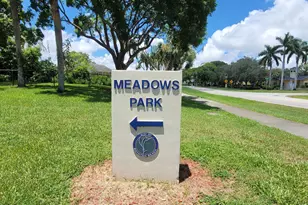1523 Meadows Cir W, Boynton Beach, FL 33436 - Photo 18