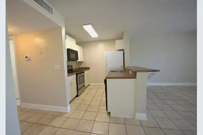 1523 Meadows Circle W, Boynton Beach, FL 33436 - Photo 6