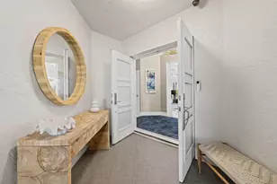 1050 Seminole Dr, Fort Lauderdale, FL 33304 - Photo 36