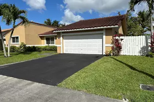 5511 SW 114th Ave, Cooper City, FL 33330 - Photo 1