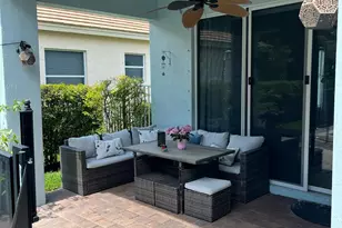 127 Palm Beach Plantation Blvd, West Palm Beach, FL 33411 - Photo 8