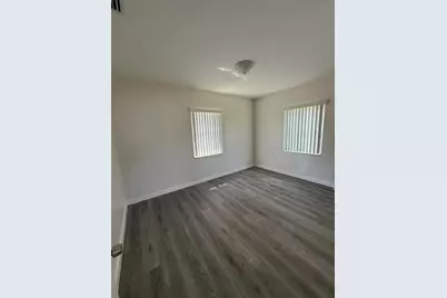 2802 SW 36th Avenue, Miami, FL 33133 - Photo 6