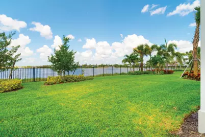 10444 Northbrook Circle, Palm Beach Gardens, FL 33412 - Photo 16