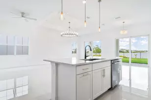 10444 Northbrook Cir, Palm Beach Gardens, FL 33412 - Photo 4